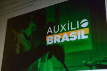 Caixa paga AuxÃ­lio Brasil para beneficiÃ¡rios com NIS final 3