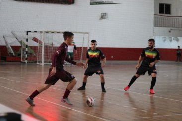Futsal masculino de CriciÃºma realiza seletiva para atletas nascidos entre 2005 e 2008