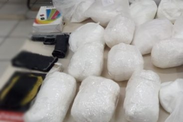 OperaÃ§Ã£o Delivery apreende 10 quilos de cocaÃ­na e prende homem em flagrante em CriciÃºma