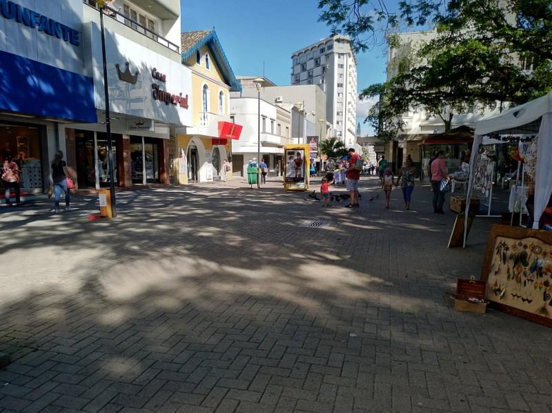 Sábado Mais de expectativa para o comércio de Criciúma