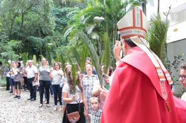 Semana Santa inicia com a Bênção dos Ramos