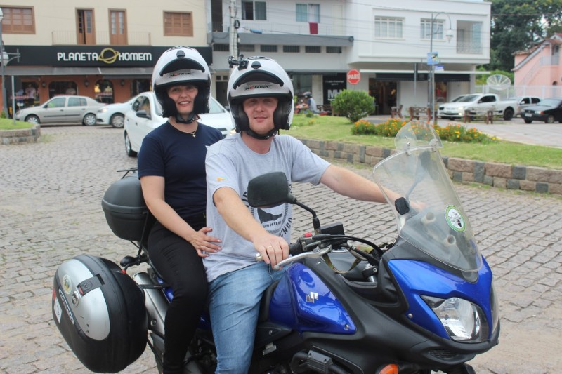 Viajante gaúcho atravessa de moto a América do Sul durante dez