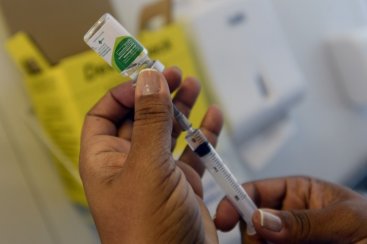 Criciúma recebe mais 9,7 mil doses de vacina contra a influenza 