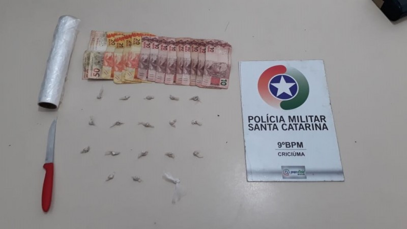 Em menos de dez horas, Polícia Militar realiza quatro flagrantes de tráfico e apreende drogas