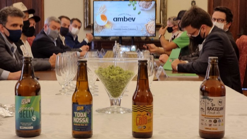 Primeira cerveja 100% catarinense foi produzida com participação de cervejaria de Lauro Müller
