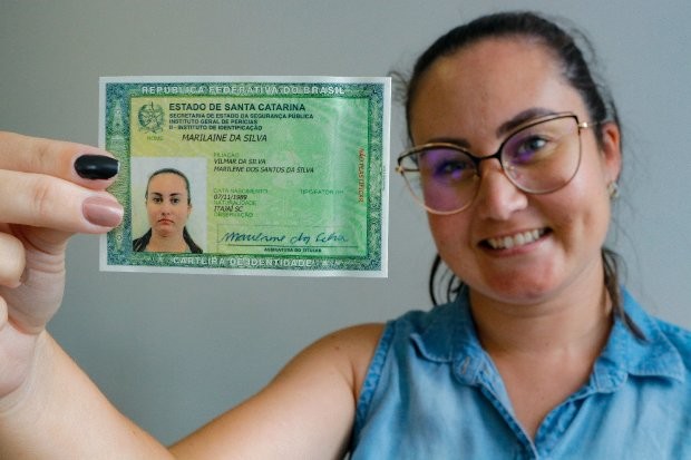 Santa Catarina jÃ¡ emitiu 139,5 mil documentos de identidade com numeraÃ§Ã£o Ãºnica para RG e CPF