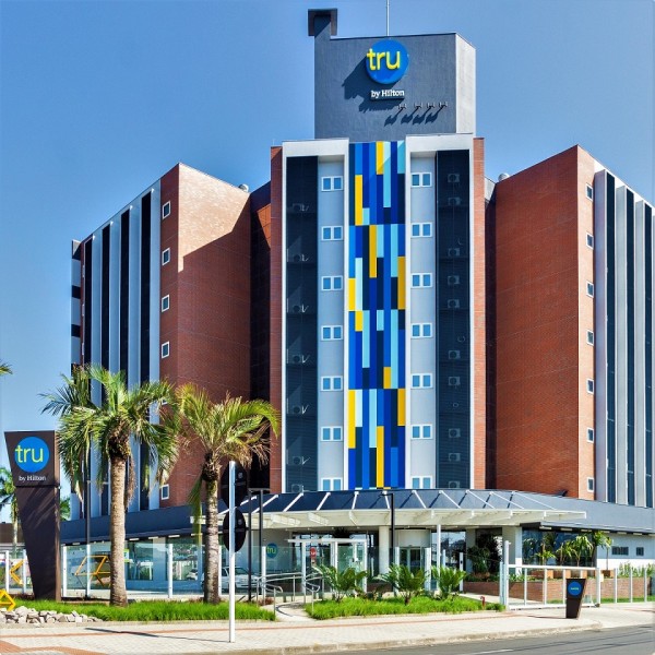 Primeiro Hotel Tru by Hilton da AmÃ©rica Latina e Caribe Ã© inaugurado em CriciÃºma