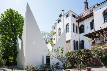 Uma casa de papel na Bienal de Veneza 2022