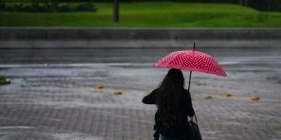Chegada de frente fria deve provocar chuva no Estado