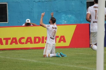 Com gol de Fellipe Mateus, Tigre conquista a primeira vitória no Campeonato Catarinense