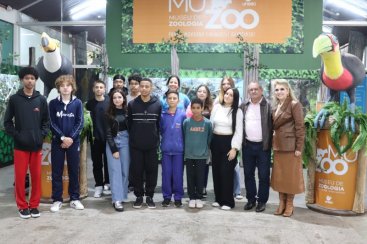 Vereadores Mirins visitam o Museu de Zoologia da Unesc