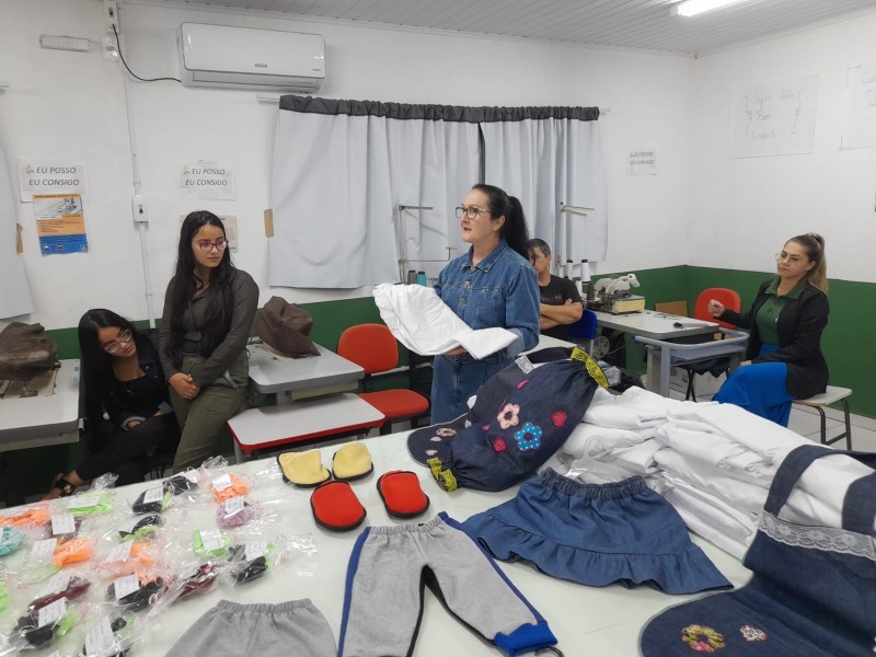 Prefeitura de Maracajá oferece curso gratuito de costura