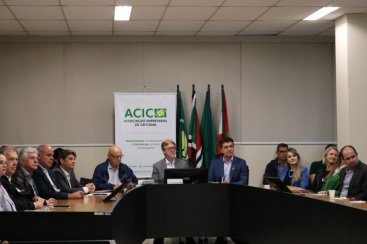 Reforma Tributária e infraestrutura pauta reunião com lideranças politicas e empresariais na Acic