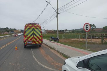 Gestante é atropelada por motocicleta na SC-443 em Sangão 