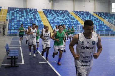 Tubarão Futsal faz apresentação oficial para a temporada 2024