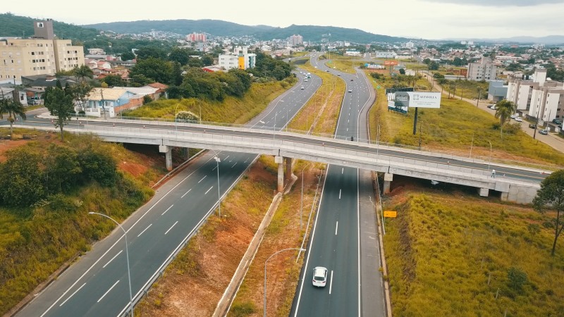 Viaduto sobre a Via Rápida é inaugurado em Criciúma