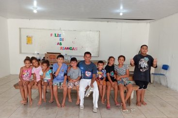 Capoeira Beribazu leva oficinas gratuitas para crianças e adolescentes do bairro Renascer