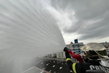 Bombeiros realizam treinamento estratégico voltado ao combate a incêndio