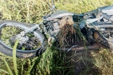 Motociclista morre após colidir contra poste em Garopaba