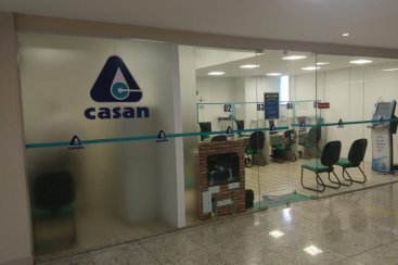 Florianópolis, Criciúma e São José ganham três horas a mais de atendimento nas agências da Casan