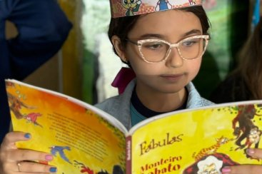 No Dia Nacional do Livro Infantil, escolas de Morro da Fumaça dão início ao Projeto Leitura em Foco