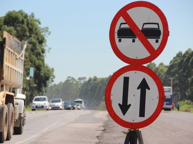Motoristas estrangeiros devem seguir regras para trafegar no Brasil