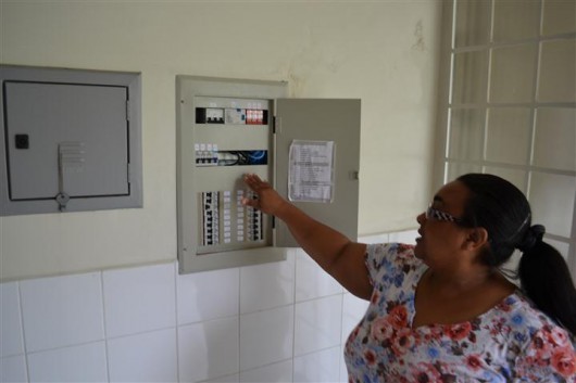 Escola do bairro Vila Zuleima tem aulas suspensas por problemas estruturais