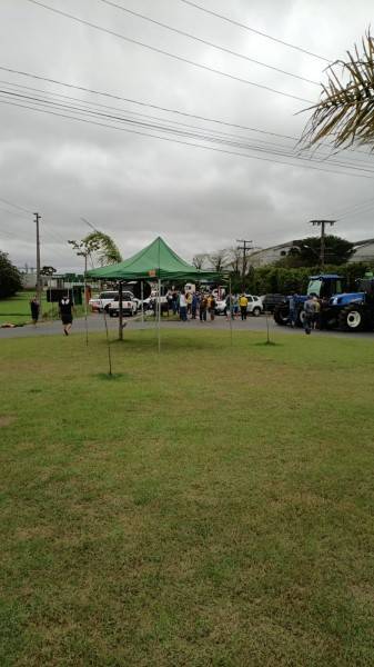 Forquilhinha: SC-108 segue fechada e manifestantes continuam bloqueando rodovia — foto 2