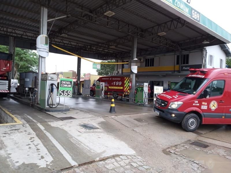 Trabalhador é morto durante assalto em posto de combustível na BR-101